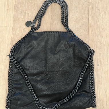 Schwarze StellaMcCartney Tasche