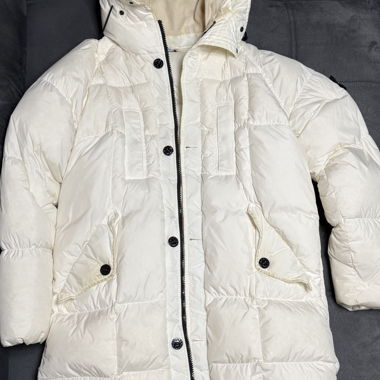 Stone Island down jacket, size L – good condition