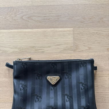Mollerus Etui