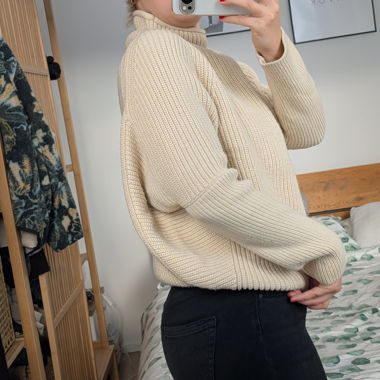 Pull en maille beige Zara