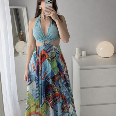 Kleid mit offenem Rücken Grösse M