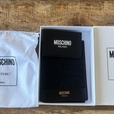 Moschino card holder