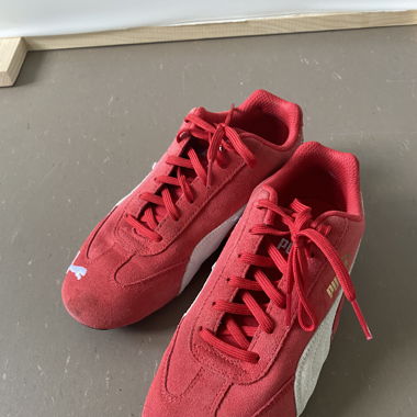 Puma Speedcat rot Gr. 37