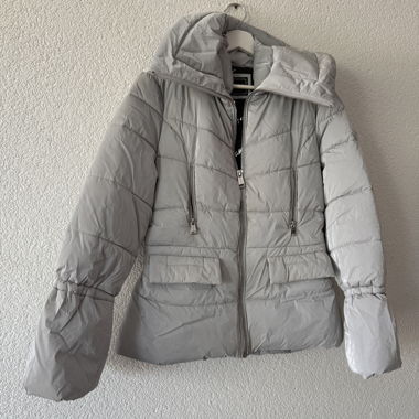 Doudoune GUESS grise