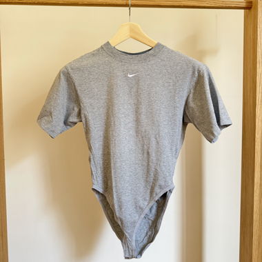 Body Nike grigio M