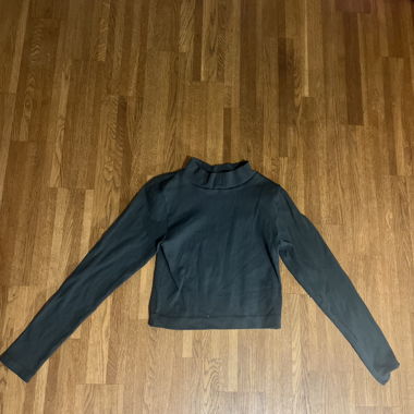 Grünes Sporttop, Grösse S, unbenutzt, zum Verkauf