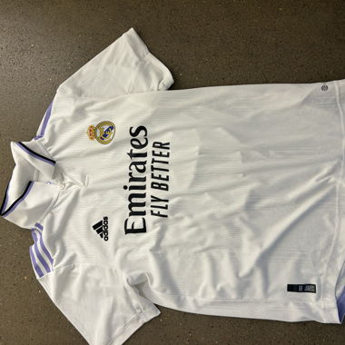 Real Madrid Home Jersey 22/23