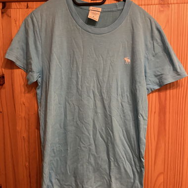 Abercrombie light blue T-shirt
