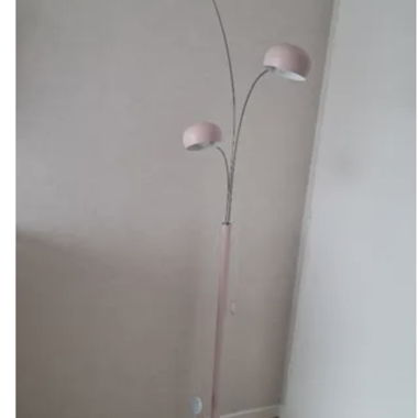 Lampada da terra rosa