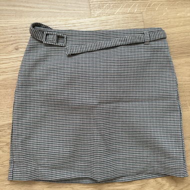 Mango skirt XS