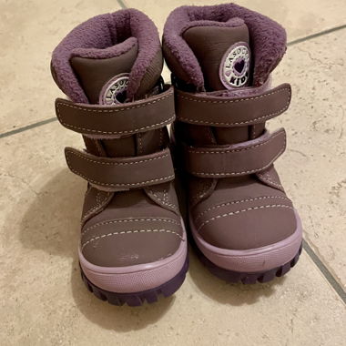 Verkaufe Stiefeletten mit Fell für Mädchen, Grösse 20
