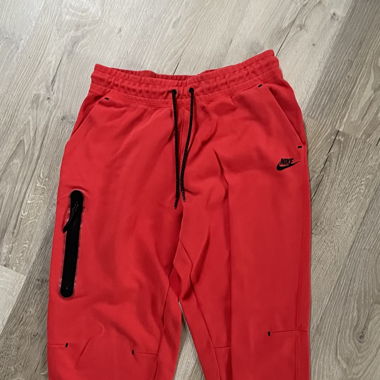 Nike Trainerhose Gr. L
