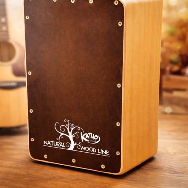 Cajon fatto a mano in legno di foresta