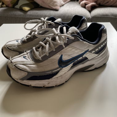 Nike Intiator