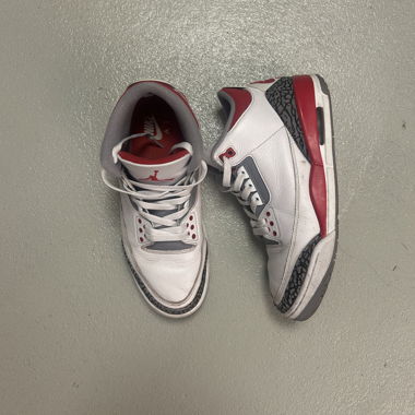 Jordan 3 Fire red
