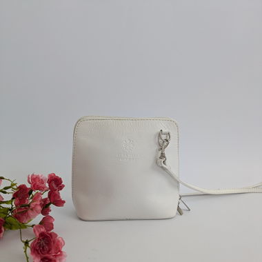 Schöne weisse Vera Pelle Made in Italy Tasche