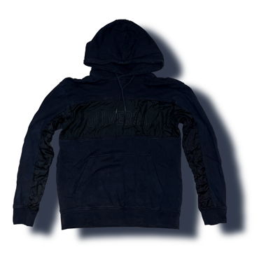 Felpa con cappuccio nera con inserti in nylon
