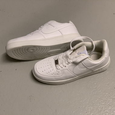 Sneakers size 38