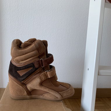 Boots 