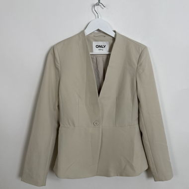 Beige ONLY blazer