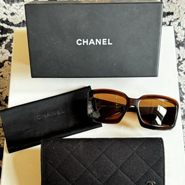 CHANEL Sonnenbrille