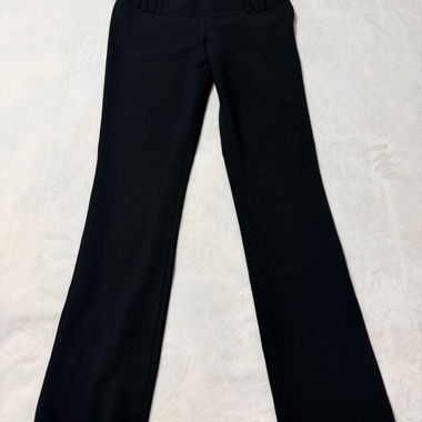 Black women’s wide-leg trousers