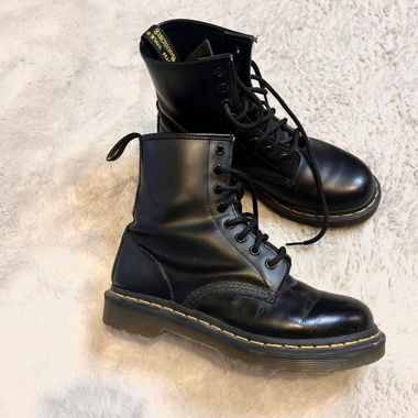 Dr. Martens