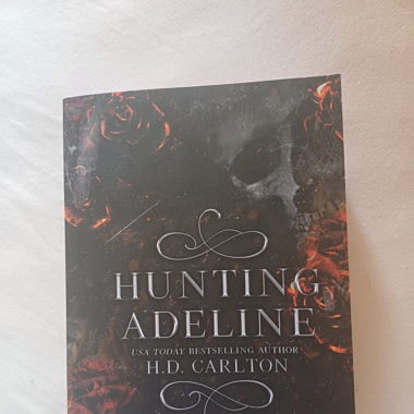 Hunting Adeline Band 2 Englische ausgabe