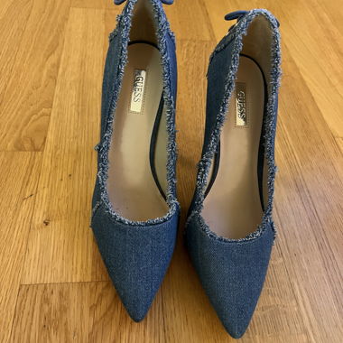 Guess Heels