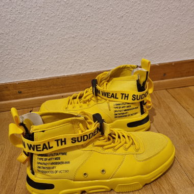 Man Sudden Wealth sneakers EU42