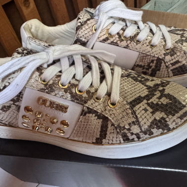 Guess Sneakers Gr. 38