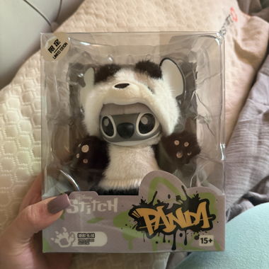 Personaggio in Peluche Disney Stitch Panda