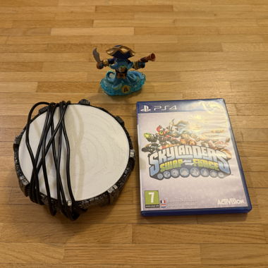 Skylanders Swap Force PS4 with portal