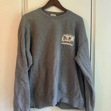 Pull gris de Brandy Melville