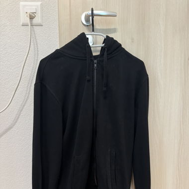 Black H&M zip-up hoodie