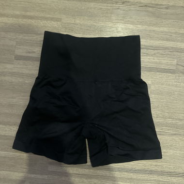 Shorts de sport taille haute noirs