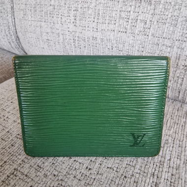 Louis Vuitton Kartenetui in Epi Leder Grün