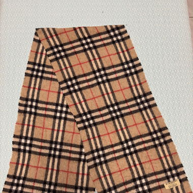VINTAGE BURBERRY SCARF