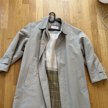 Oversized trench