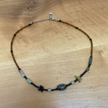 Collana myamar (perle di pietra)