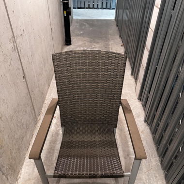 4 Chairs