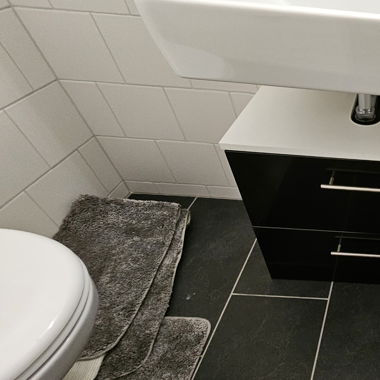 Waschbeckenunterschrank 