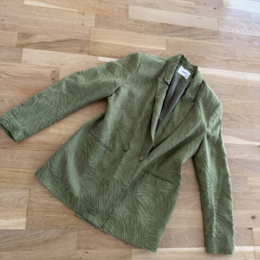 Grüner Blazer mit Zebramuster PROMOD