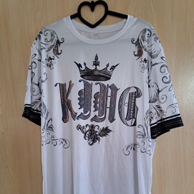 Weisses  Shirt mit Motiv