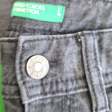 Jean Noir Garçon Benetton comme neuf