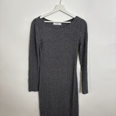 Promod Geripptes Strickkleid