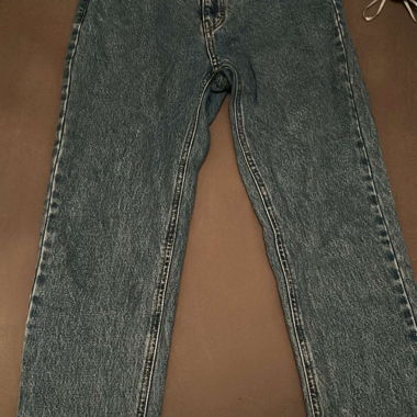 jeans mom