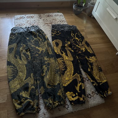 Pantaloni Harem con stampa di drago