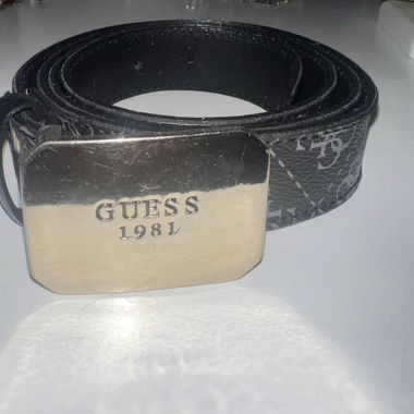 Guess Belt