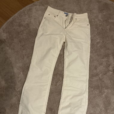 Weisse Cordhose